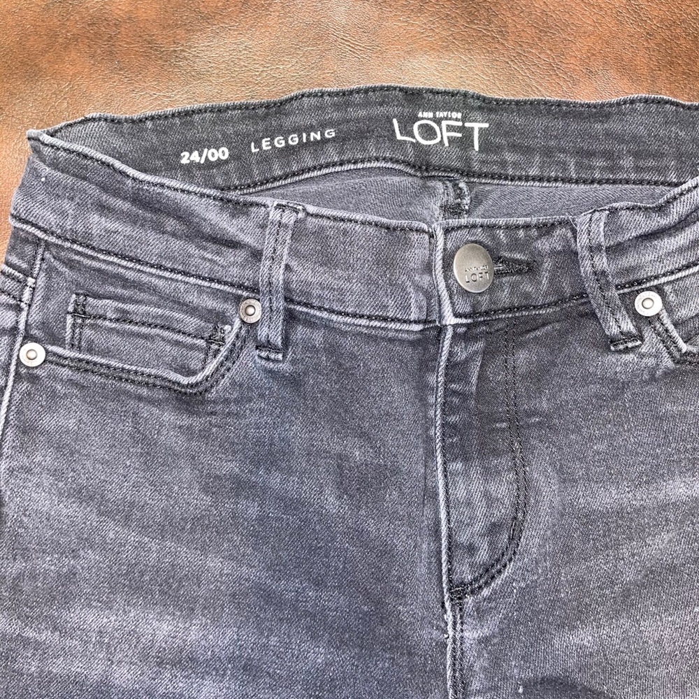 Loft black skinny jeans